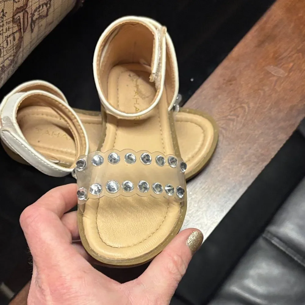 Elegant Toddler White Sandals with Crystal Accents